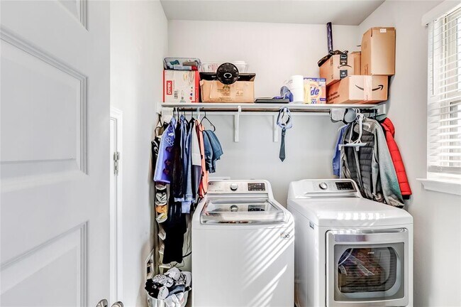 Building Photo - 2917 Birch Pk Path