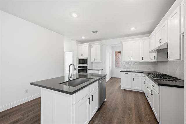 Building Photo - 108 N Sky Dr