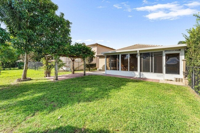 Building Photo - 6630 Spring Garden Run