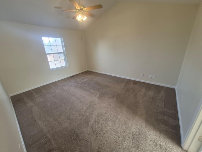 Building Photo - 3023 Tomahawk Ridge Way