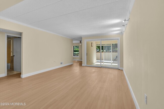 Building Photo - 1838 NJ-35