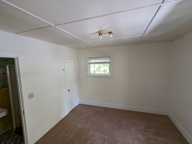 Building Photo - Centrally Located Home on Corner Lot with Small Pets Considered