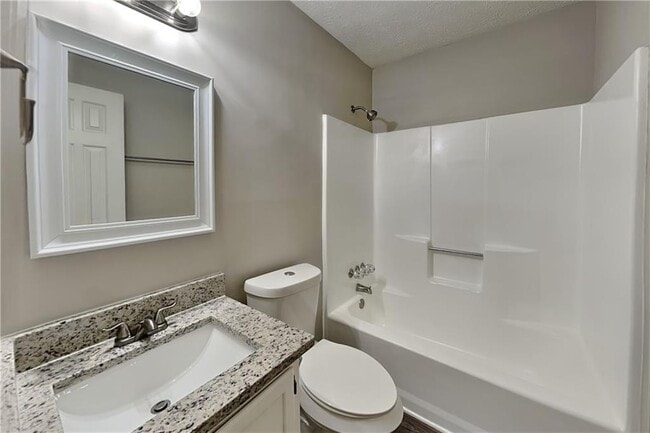 Building Photo - 3199 Pilgrims Dr