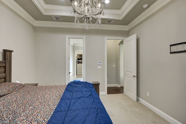 Building Photo - Beautiful 3 Bedroom in Twelve Oaks - Less than 10 Years old!
