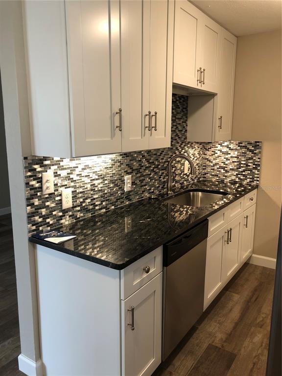 Building Photo - 520 70th St N