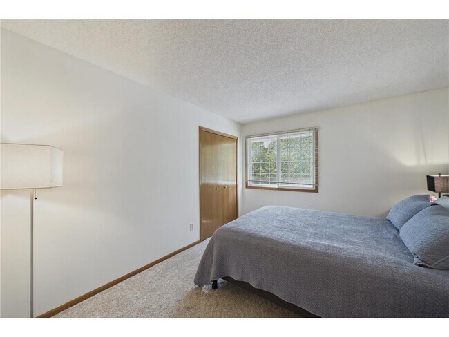 Building Photo - 8434 Kimball Dr
