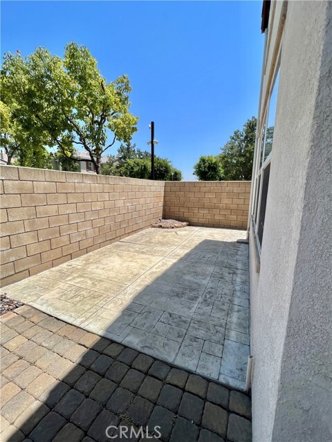 Building Photo - 7046 Angora St