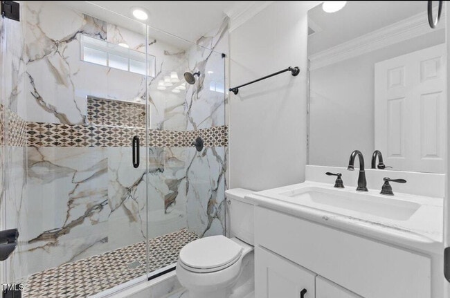 Building Photo - 126 Mayo St