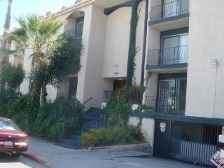 Building Photo - 1405 N New Hampshire Ave