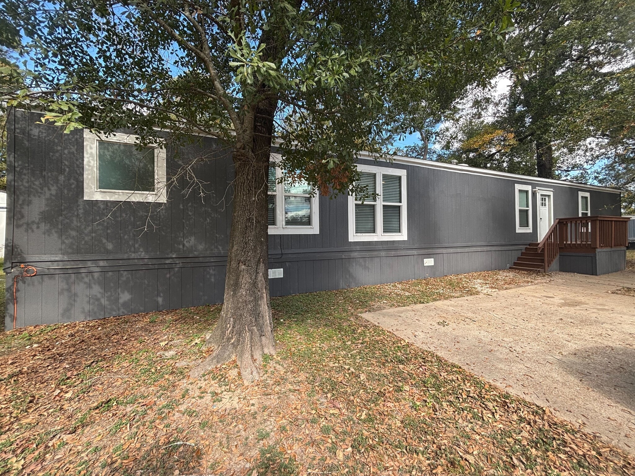 Building Photo - 123 Norene St