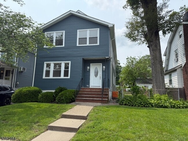 Primary Photo - 186 Harrison Ave