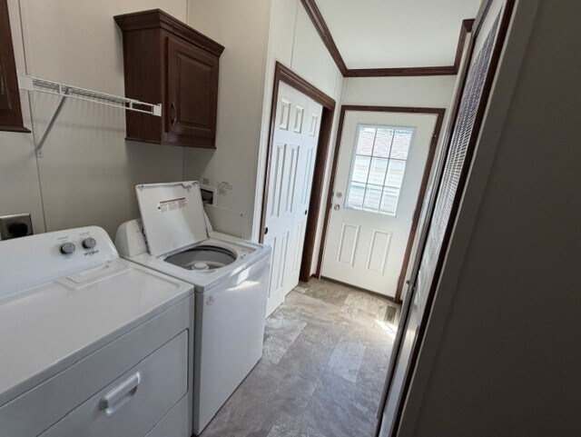 Building Photo - 2231 Windover Dr
