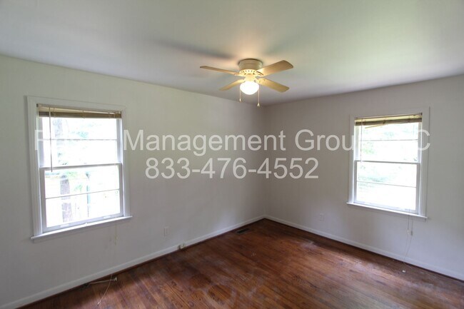 Building Photo - 1345 Glenwood St NW