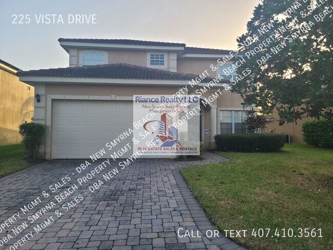 Primary Photo - 225 Vista Dr