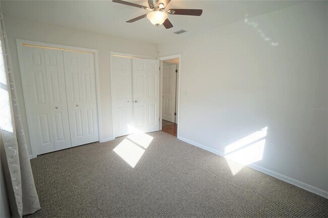 Building Photo - 1761 Cardinal Dr