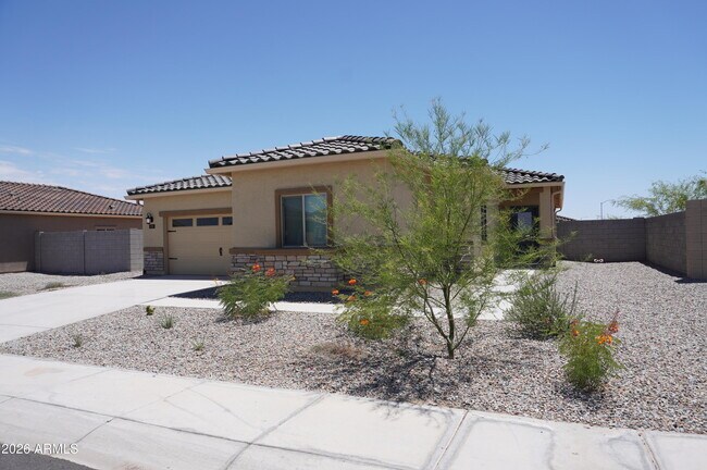 Building Photo - 675 N Crowned Dove Trail