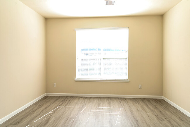 Building Photo - 12223 Maura Ln