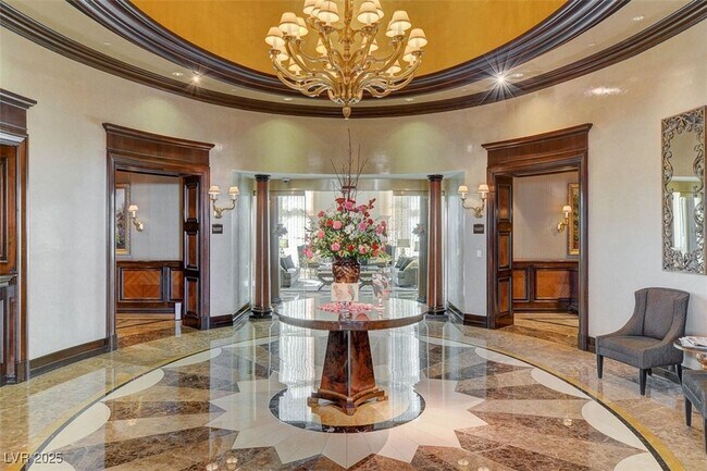 Building Photo - 2857 Paradise Rd