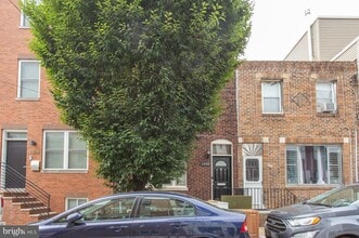 Building Photo - 1806 Manton St