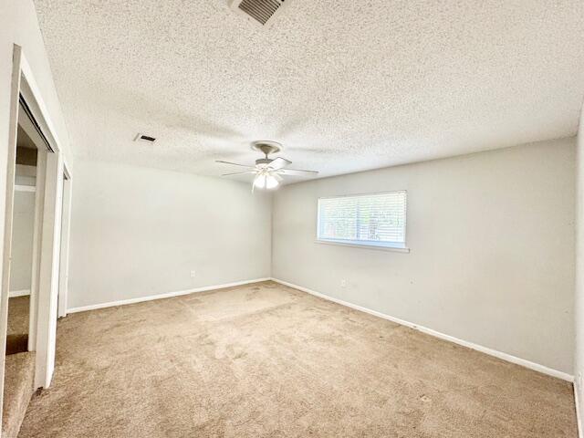 Building Photo - 1023 Stephen Dr