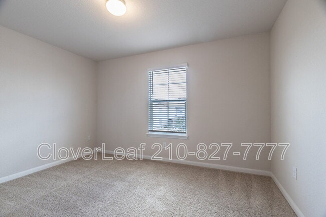 Building Photo - 2126 Silver Maple