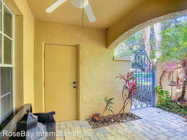 Building Photo - 4445 Oakley Greene