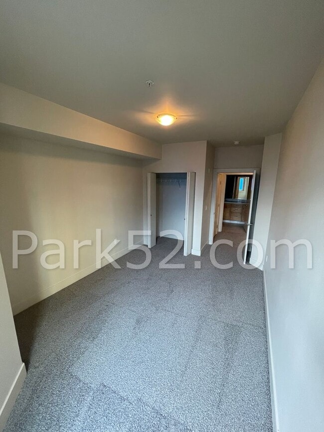 Building Photo - $250 Off First Full Month!  1 Bedroom Condo in Downtown Tacoma