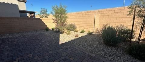 Building Photo - 8442 Cabirolera Ave