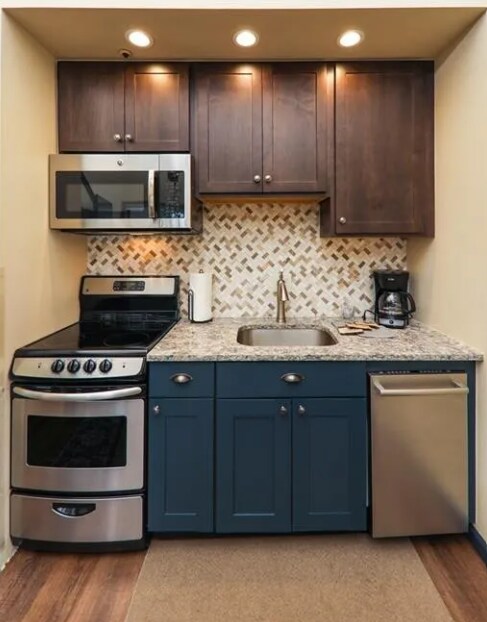 Building Photo - 1211 W Keystone Rd