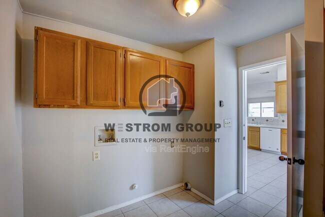 Building Photo - 8533 Brushy Creek Trail