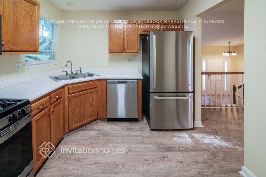 Building Photo - 124 Woodmill Ct