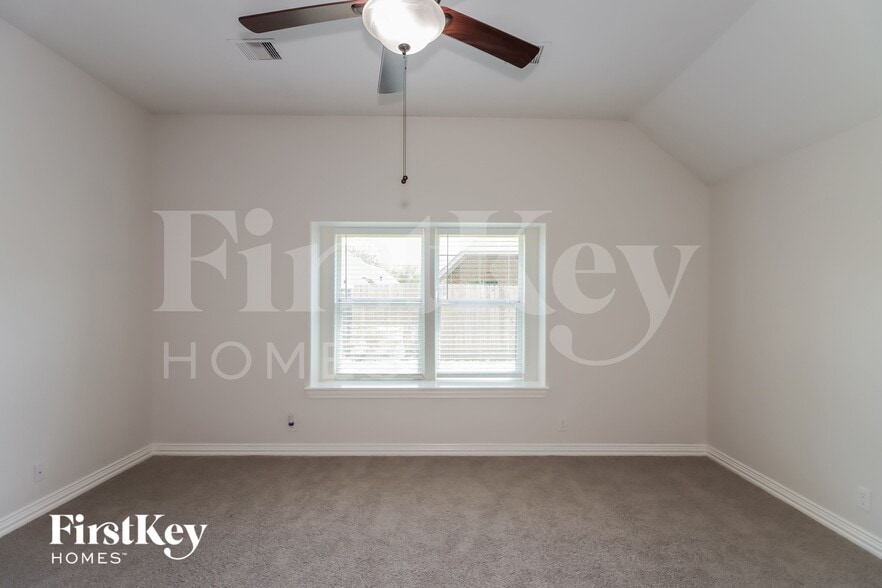 Building Photo - 210 Terrace Creek Ct