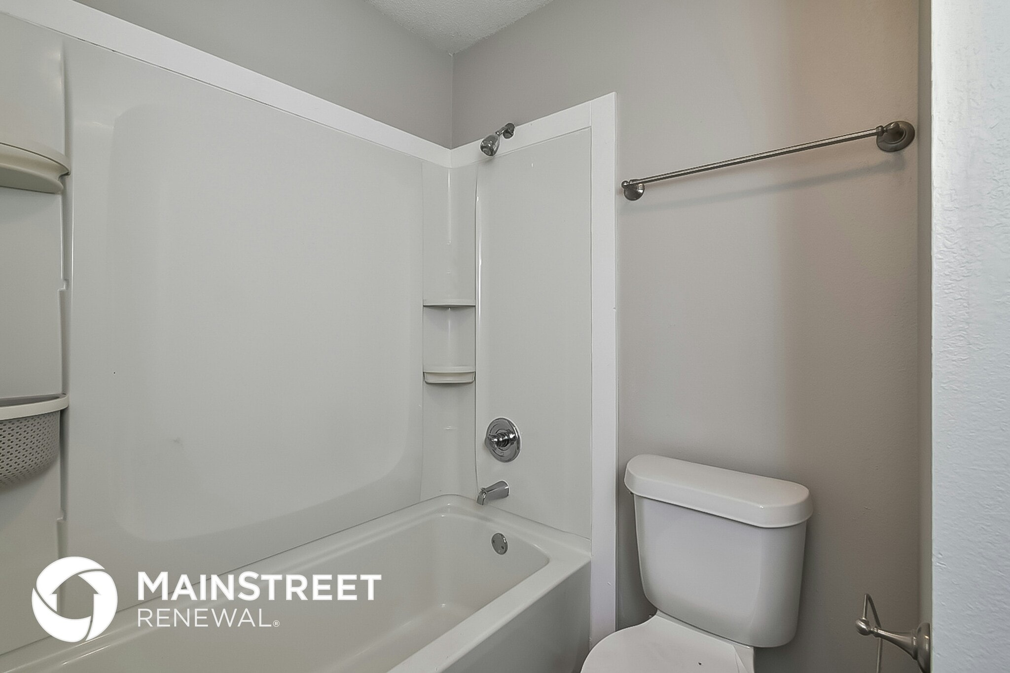 Building Photo - 4539 Longtree Ave