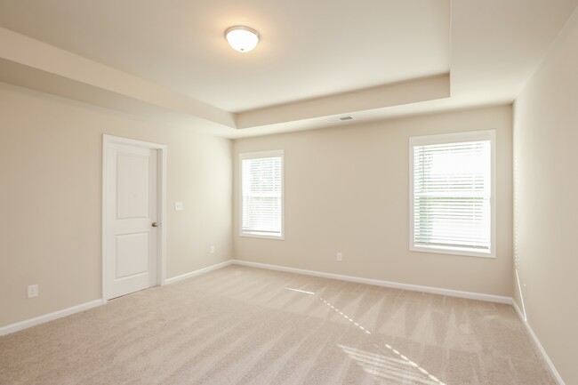 Building Photo - 3421 Sugarberry Dr