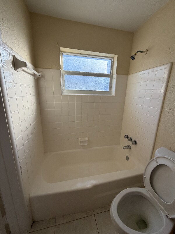 Building Photo - 700 SW 15th Ave