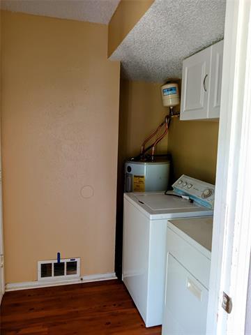 Building Photo - 2742 E Wentwood Dr