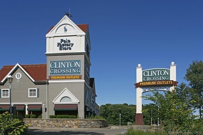 Building Photo - 40 Whedon Ln