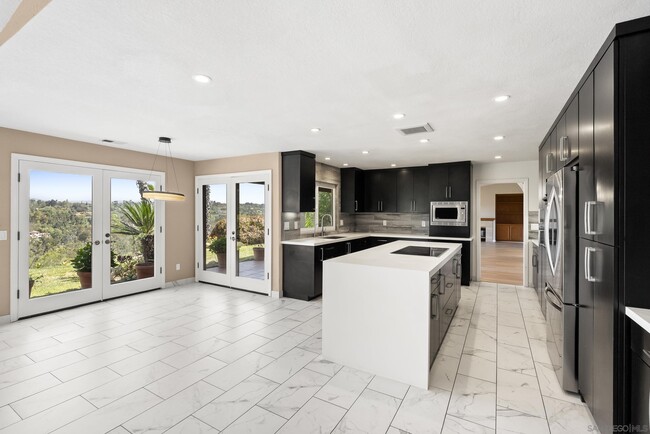Building Photo - 6518 Monte Fuego
