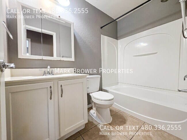 Building Photo - 3344 S 186th Ln