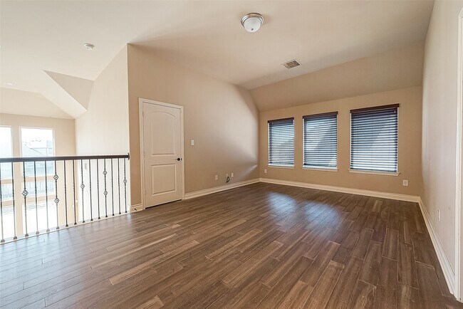 Building Photo - 22335 Slate Oaks Ln