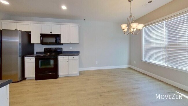 Building Photo - 2419 Red Maple Cir