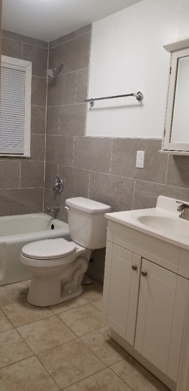 Building Photo - 303A Culbreth Ave