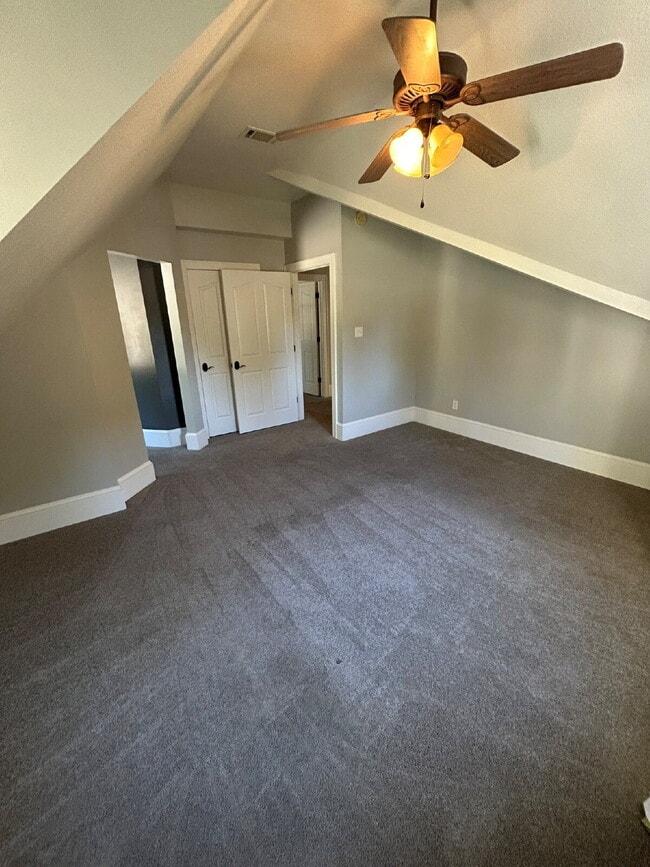 Building Photo - "Charming 4-Bedroom Retreat with Granite Finishes, Cozy Fireplace & Expansive 4399 Sq Ft Layout i...