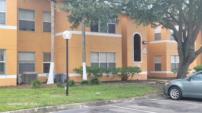 Building Photo - 5785 Gatlin Ave