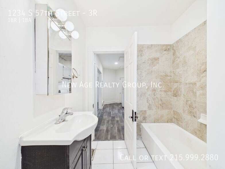 Building Photo - 1234 S 57th St