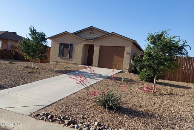 Primary Photo - 10128 W Century Dr