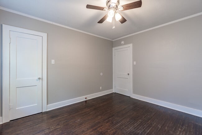 Building Photo - 714 N 39th St