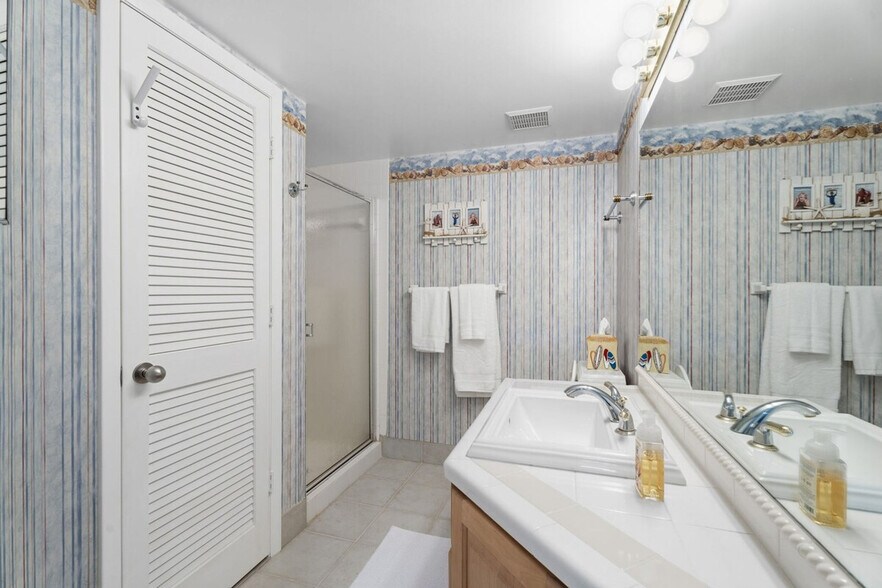 Building Photo - 3870 North Highway A1A-SI FL6-ID1537502P