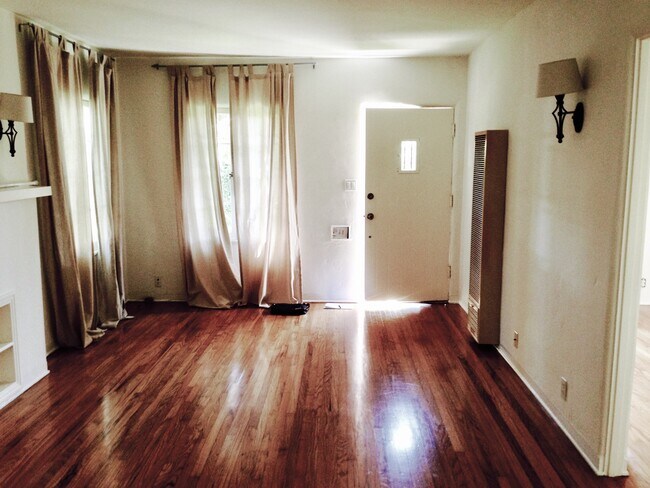 Building Photo - 1114 16th St