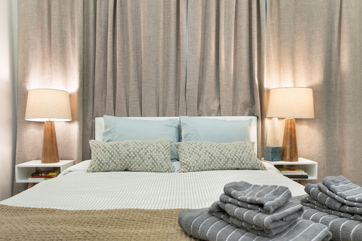 Building Photo - 3615 2nd Ave NW